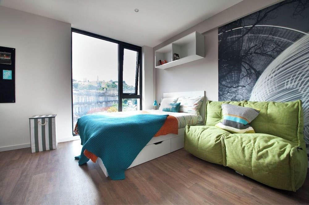 HFS Gateway Apartments in Edinburgh
