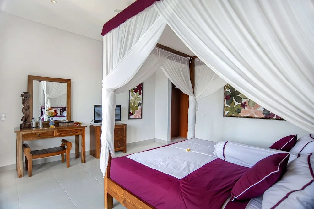 Luxury Villa in Bali near Beach, Bali Villa 2054