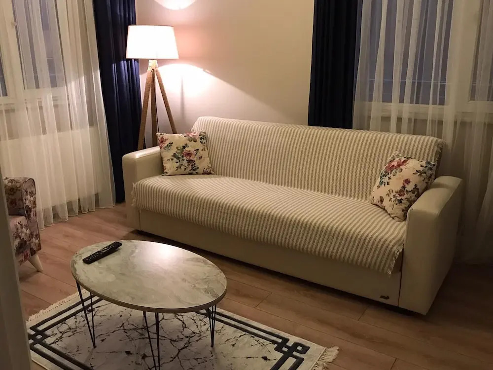 the rooms boutique hotel