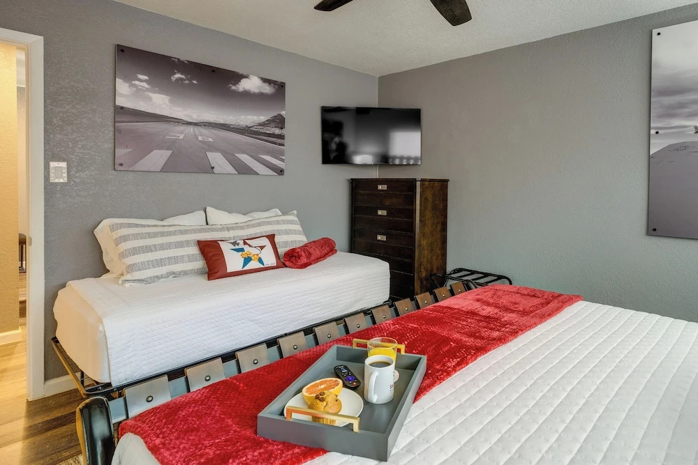 San Antonio Home w/ Private Hot Tub: Pet Friendly!