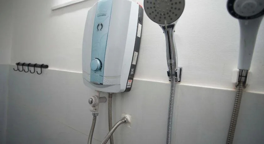 6feet Hostel