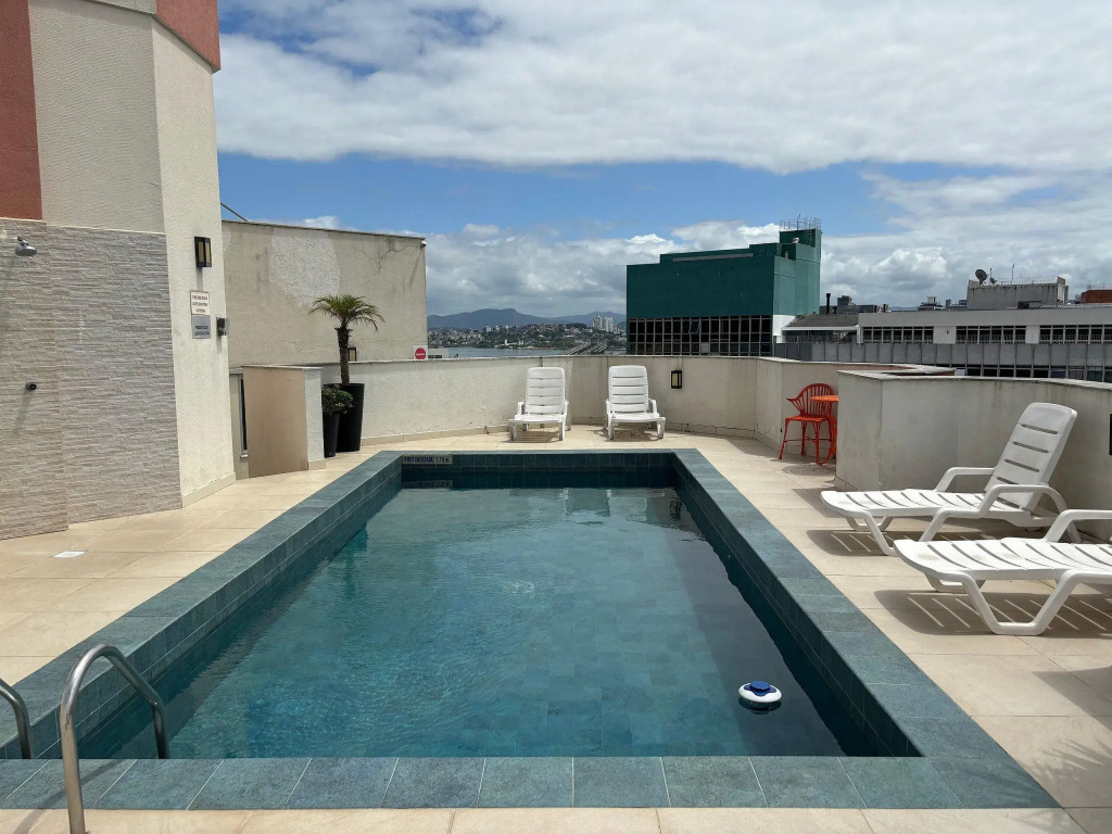 Apto Com Piscina No Centro De Floripa Pce0406