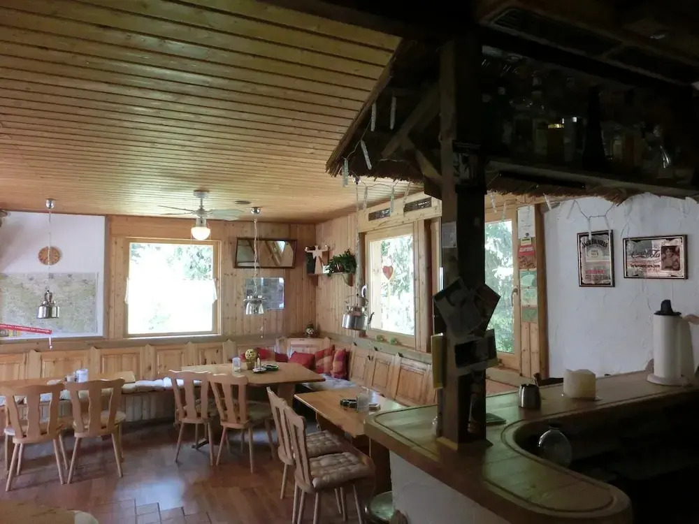 Schones Ferienhaus mit Uberdachter Veranda