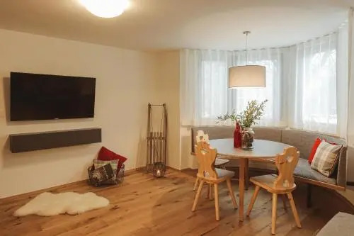 Apartments and Rooms Kaja