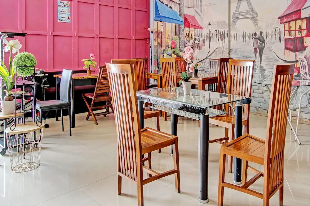 Capital O 93361 Dynasty Inn Syariah
