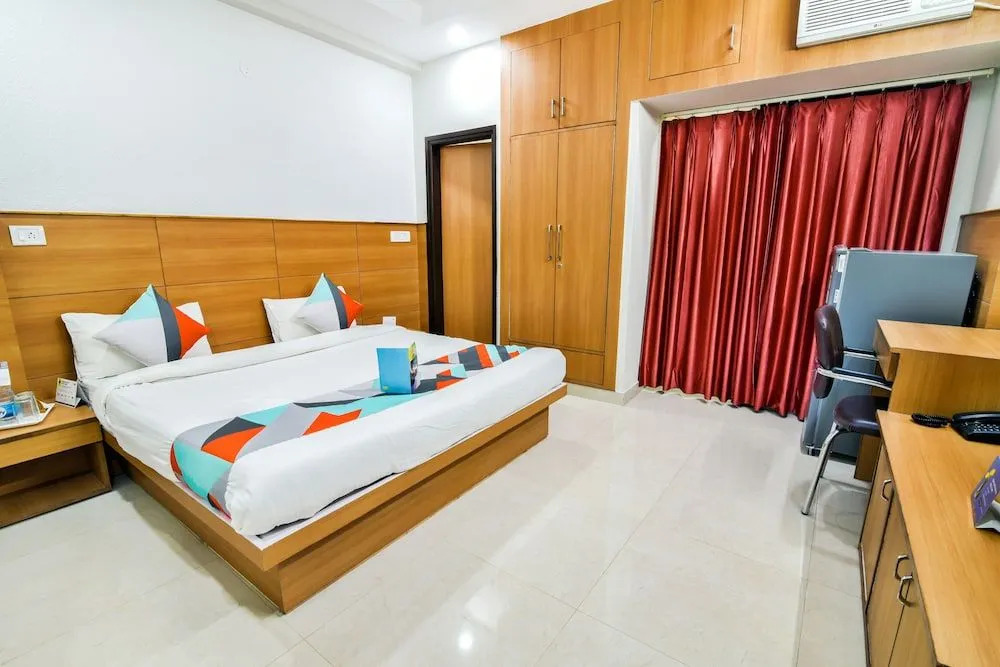 FabHotel Aerosky