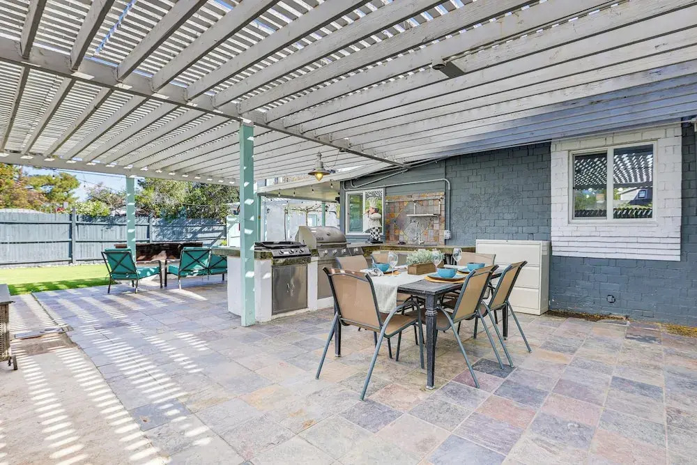 Bar & Fire Pit: Pet-friendly Phoenix 'La Casita'