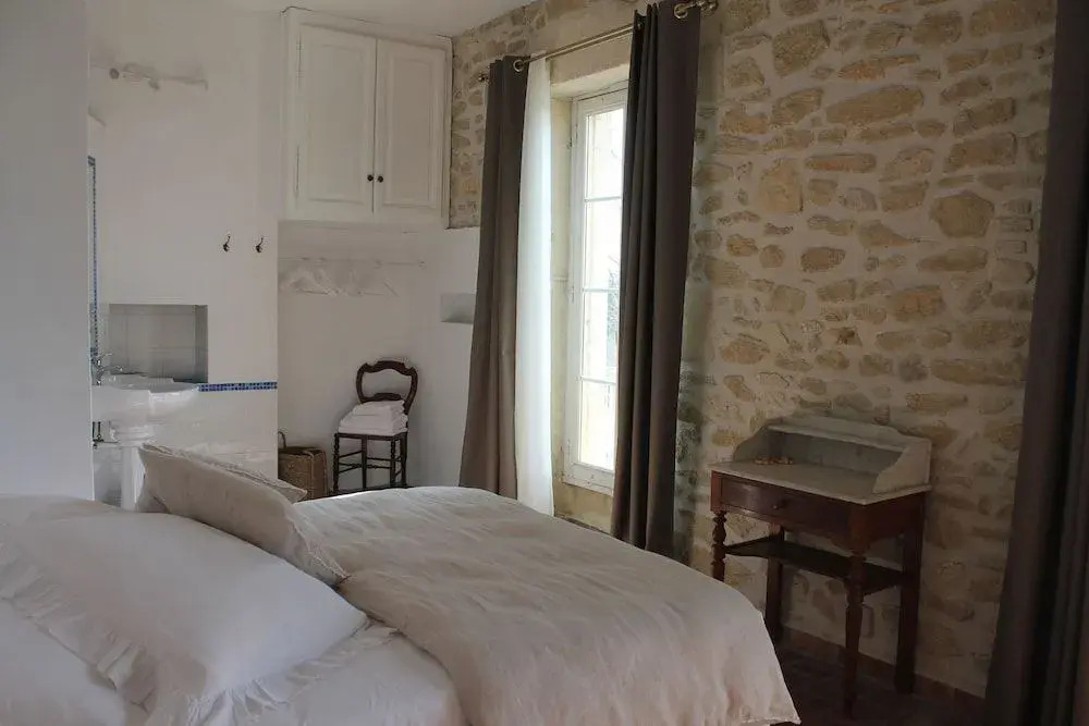 LA DEMEURE Bed and Breakfast