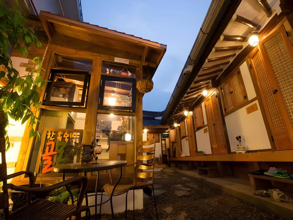 Golmokgil Guesthouse
