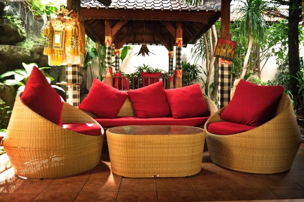 Kusnadi Hotel
