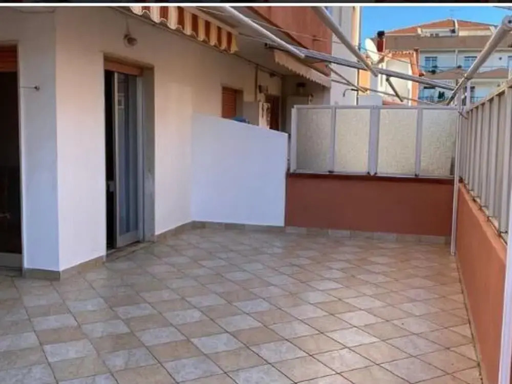 Restful Apartment in Scalea With Roofed Terrace