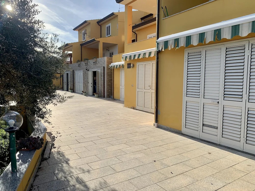 Residence Giallo San Teodoro