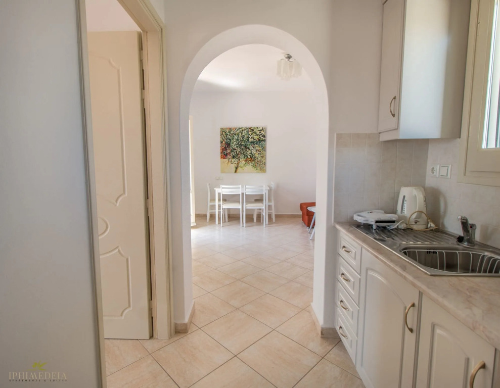 Iphimedeia Luxury Hotel & Suites