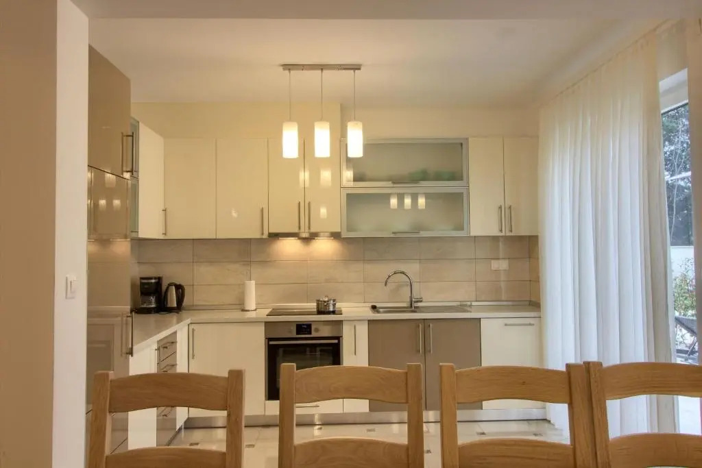 Charming villa Aurora with private pool 200m from the beach for up to 10 persons - WiiBuk