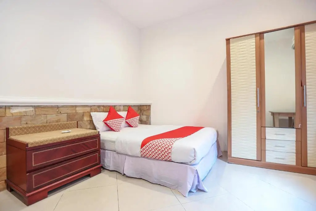 OYO 135 Menteng Guest House