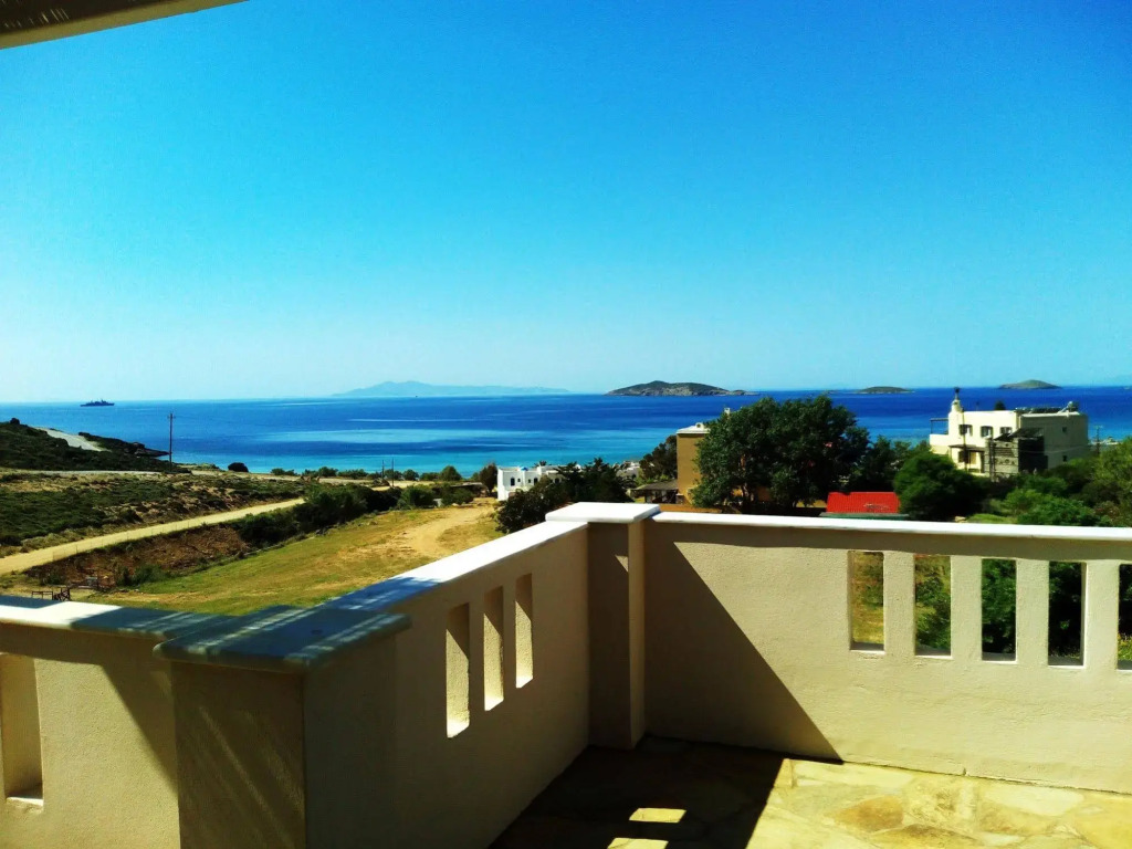Luxury Family Apartment - Pool, Seaview, 200m Beach