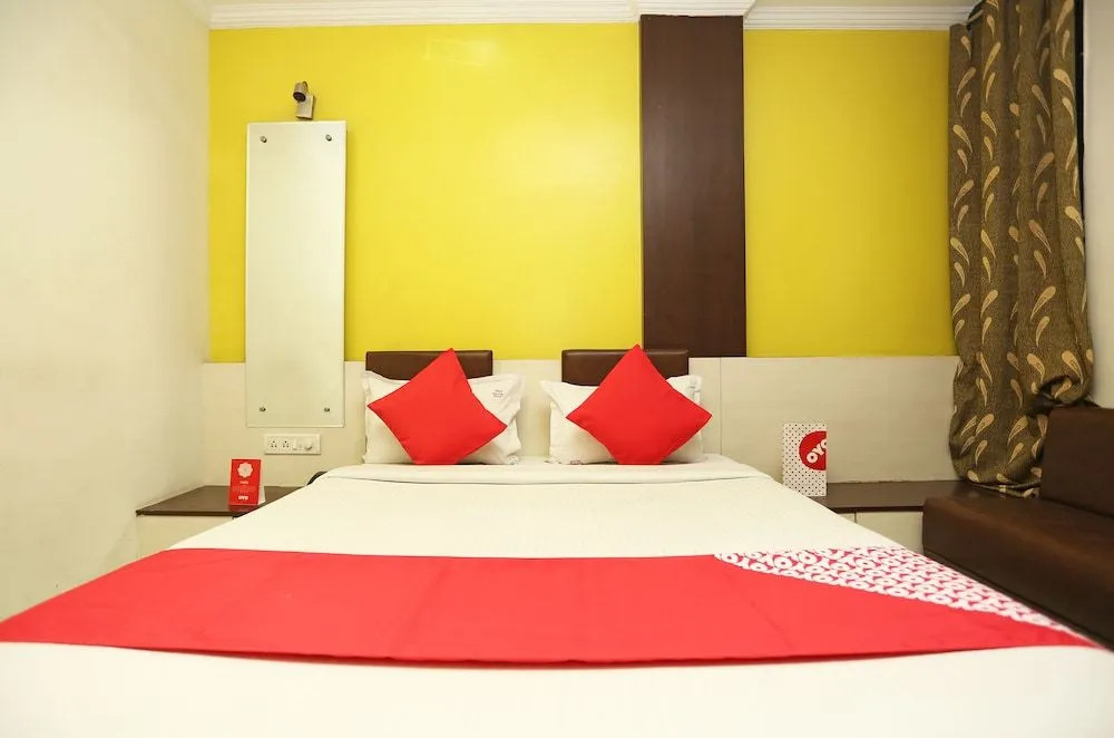 Oyo 24646 Hotel Gaurav Palace