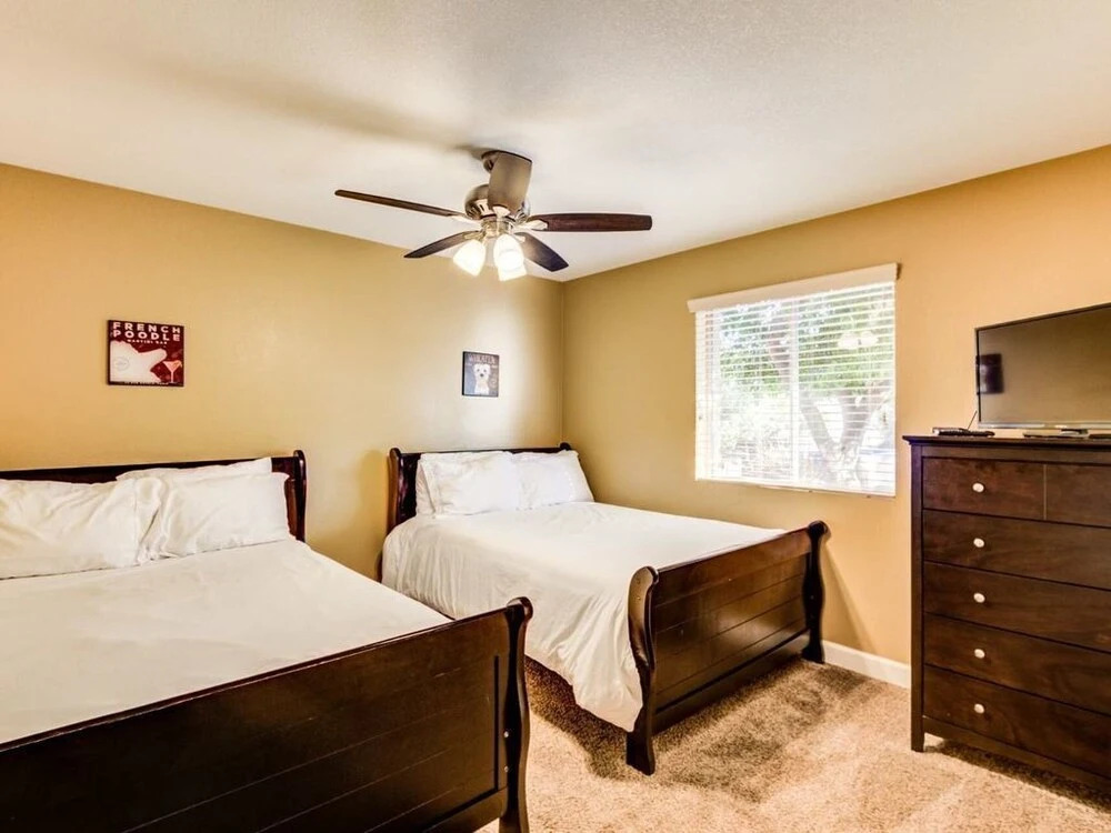 SLS Tatum Retreat - FREE Heated Pool & Spa
