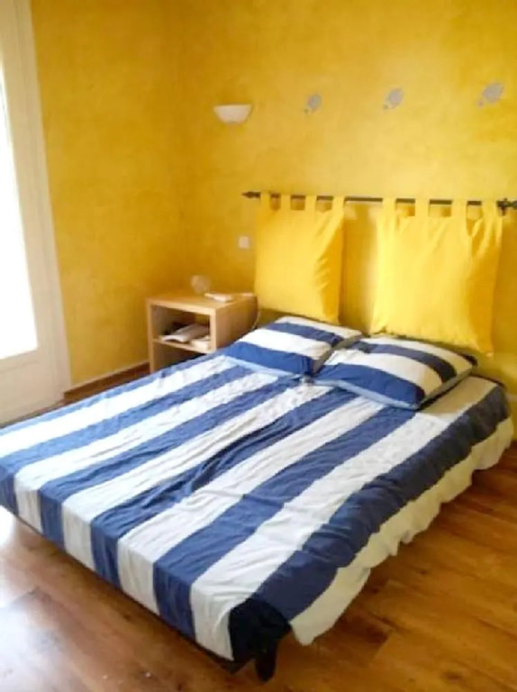 House With 4 Bedrooms in Le Thor, With Private Pool, Enclosed Garden a