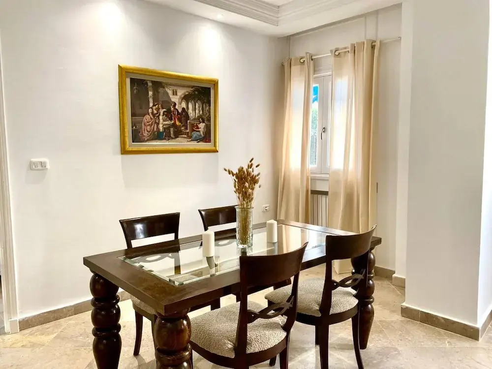 Charming Apartment With Panoramic Views in Historic Carthage