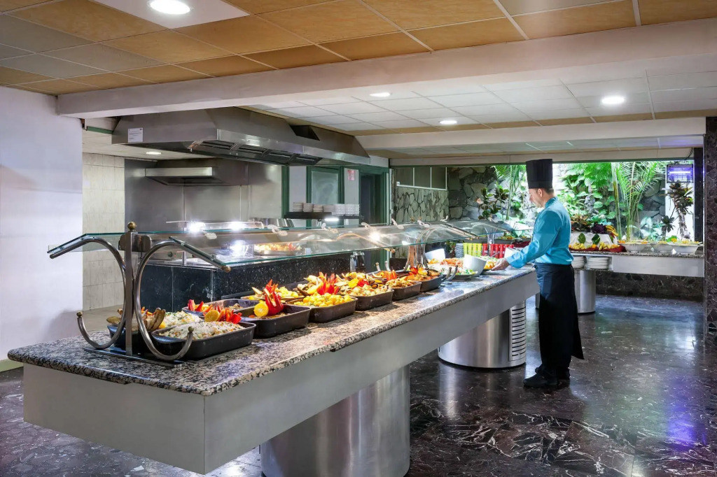 HC Hotel Magec