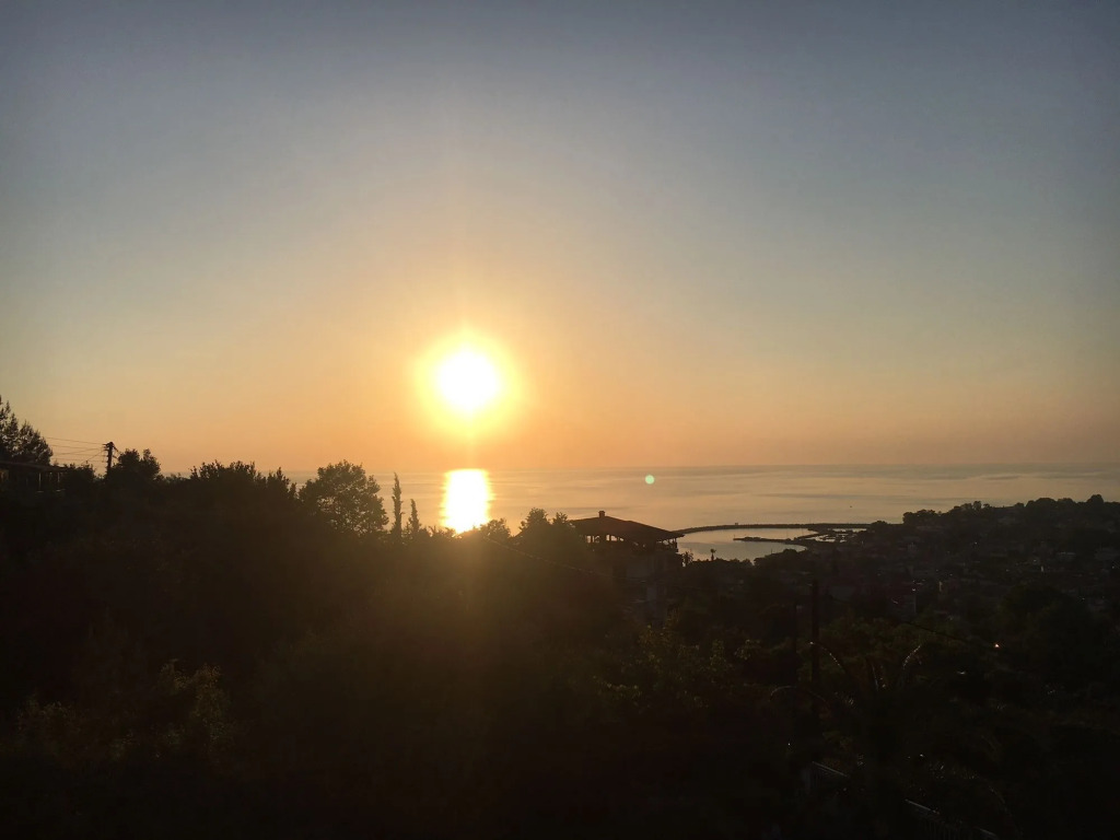 Zefyros Sea View Hotel