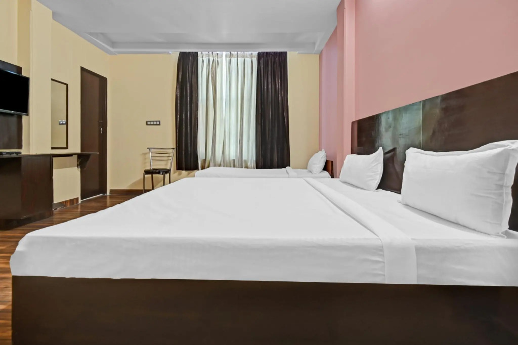 Collection O 85978 Hotel Bharat Palace