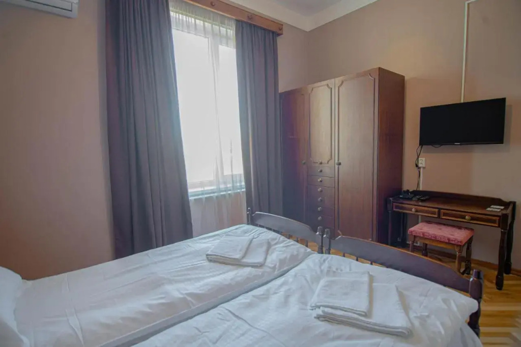 Tetriani Guesthouse