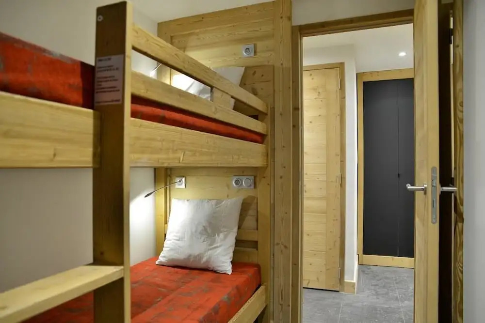 Residence LES Coches 3 Rooms in a Family Resort at the Bottom of the Slopes Bac424