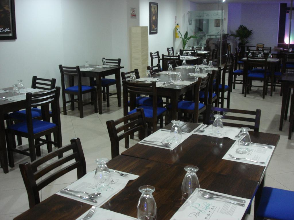 Hotel Puerto Bahia