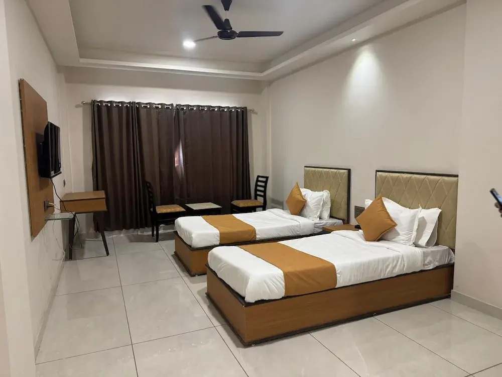TGR Hotel