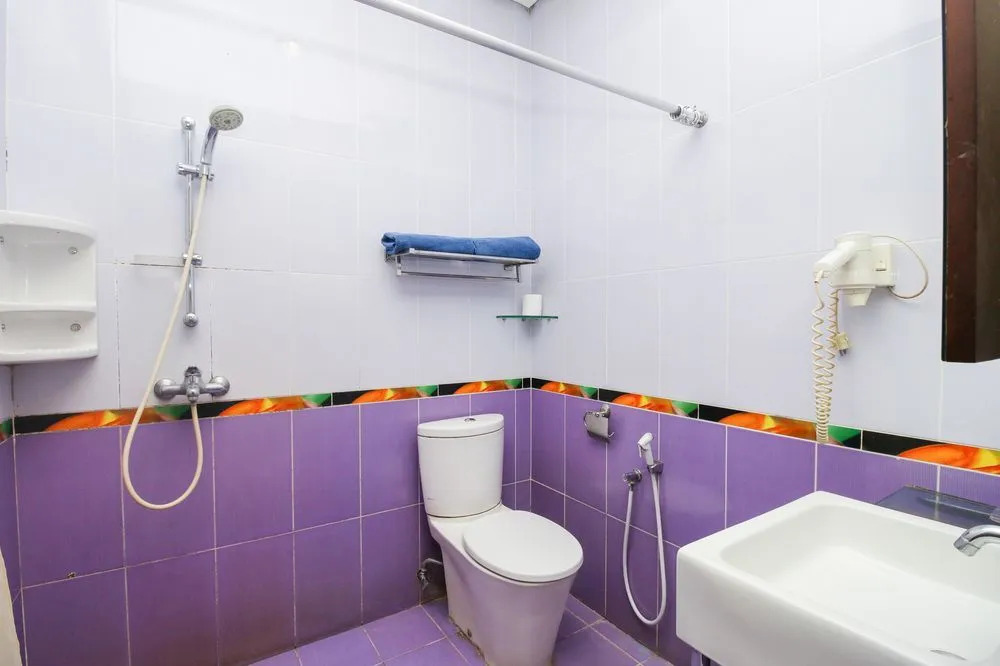 Airy Blok M Melawai Sepuluh 12 Jakarta