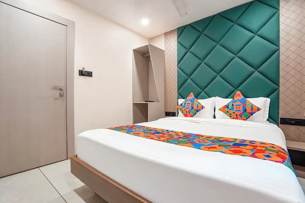 Hotel 7 Star I