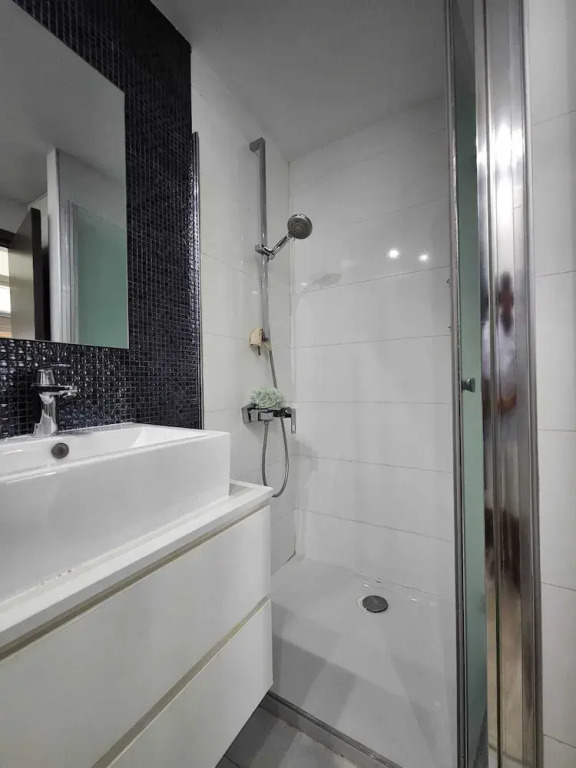 Seaview Business Hub Apartment