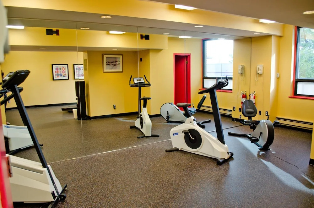 Park Inn Aeroport Montreal