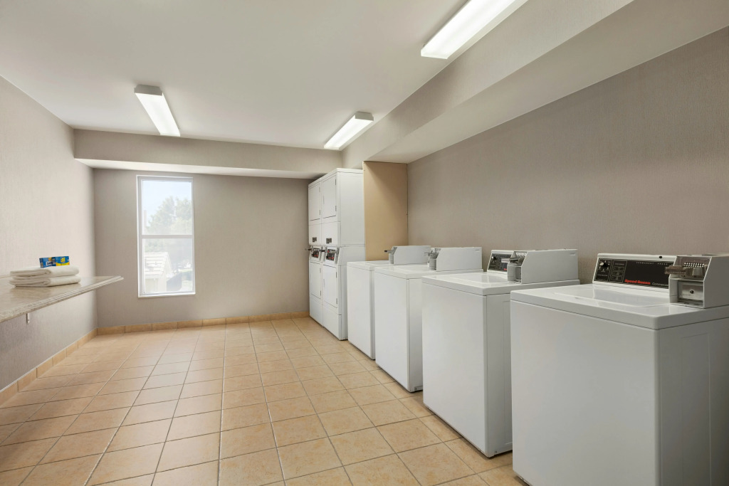 Homewood Suites by Hilton Sacramento Roseville