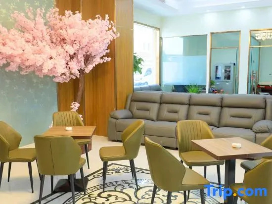 MaiTiNi Hotel