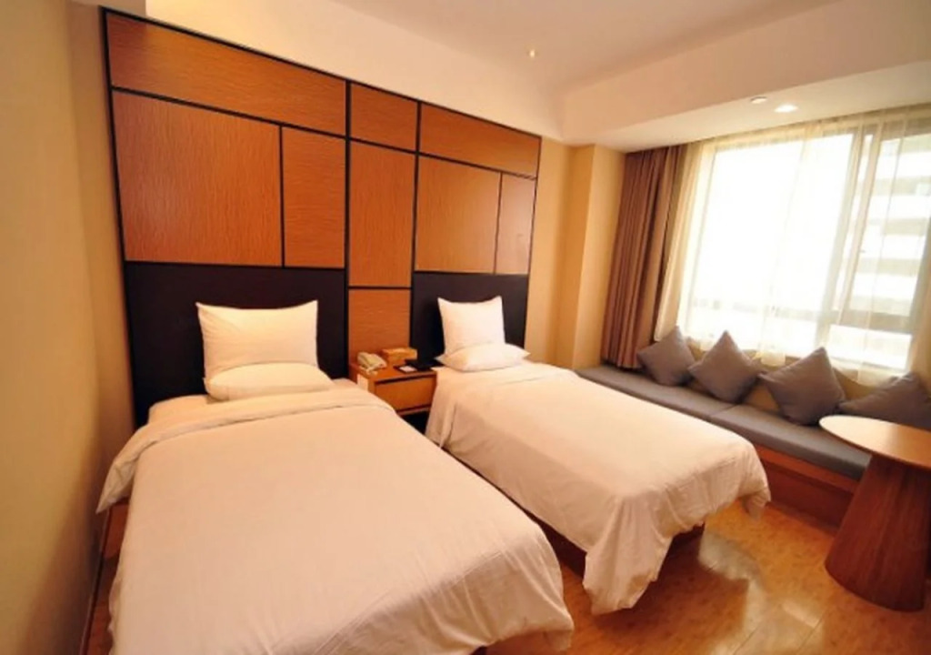 JI Hotel (Hangzhou West Lake Hubin Jiefang Road)