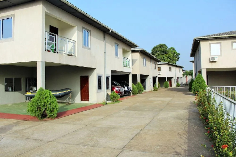 Riverside Resort Villas