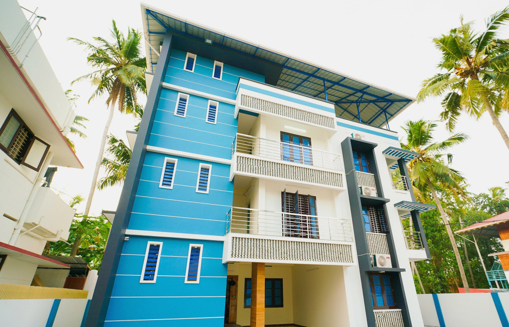 Hotel O Majestic Stays