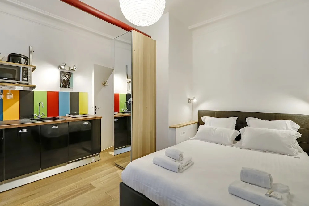 Pick A Flat's Montparnasse Studio