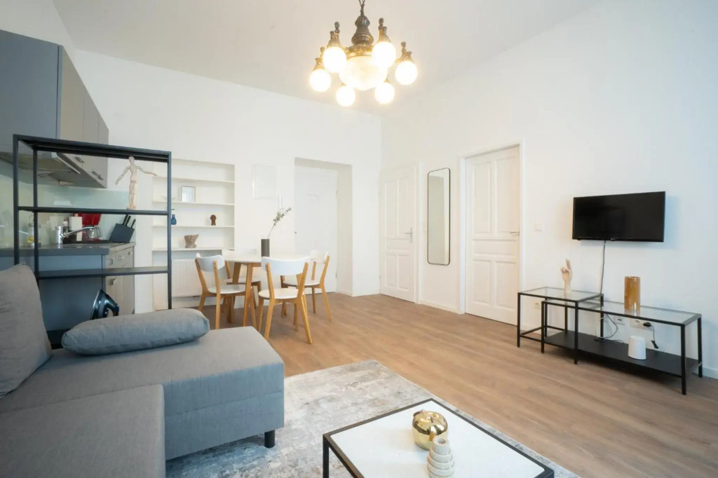 Sunny apartment in Leopoldstad + terrace with grill