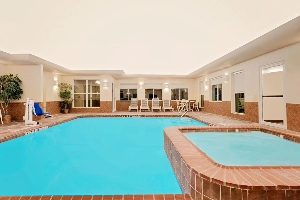 Sonesta Essential Hotels Odessa