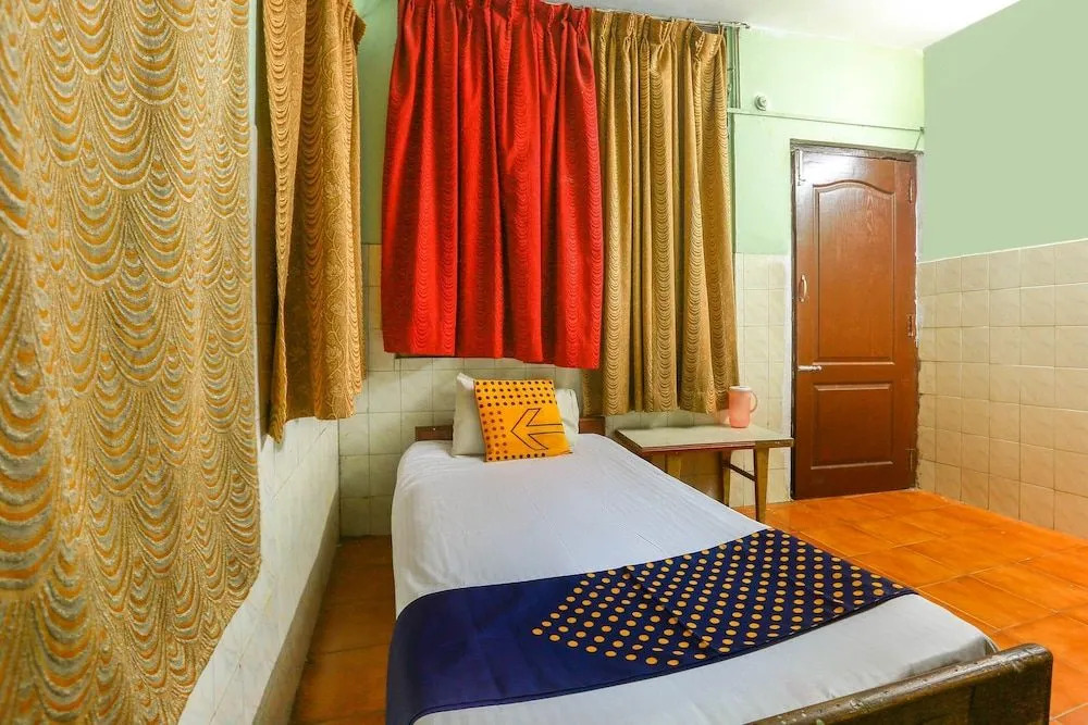 SPOT ON 49012 New Adyar Guest House