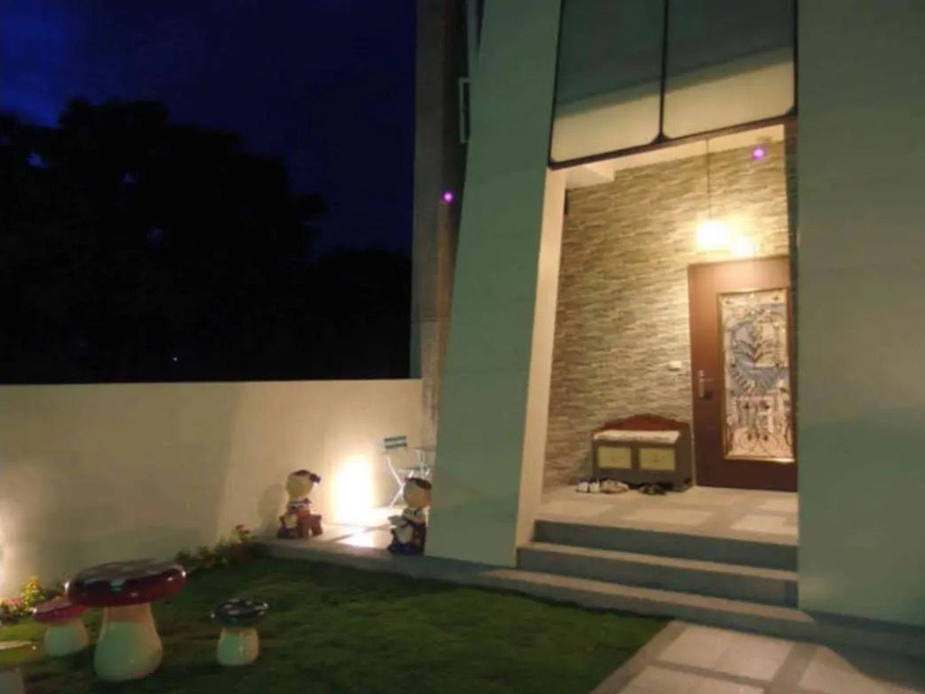 Cozy Green Guest House