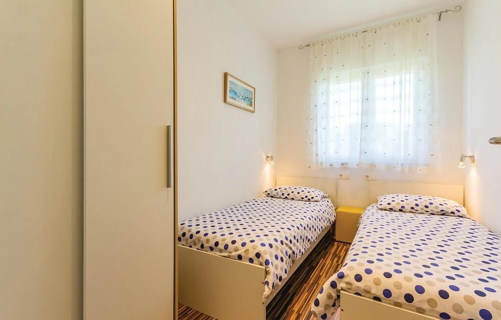 Stunning Home in Fazana With Wifi and 3 Bedrooms