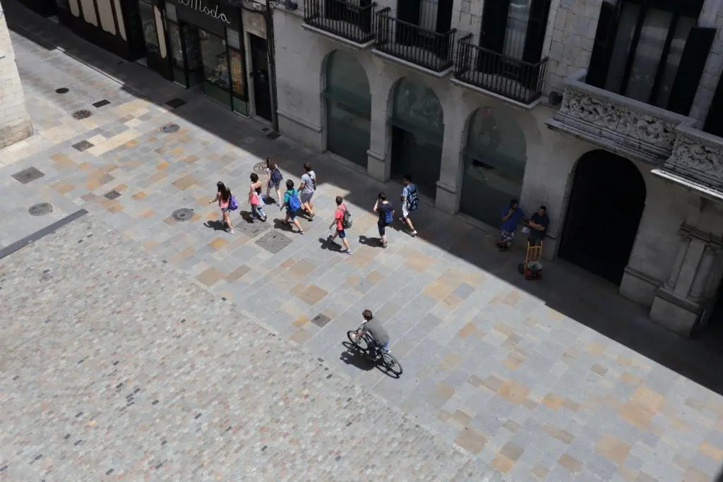 Apartaments Plaça Del Vi