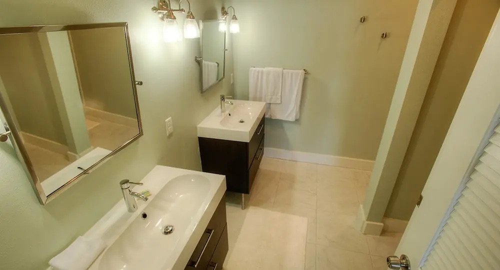 Breakaway Apartment 4