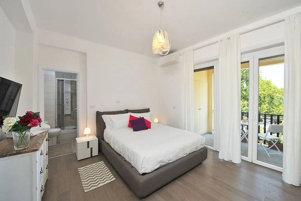 Bright and Beautiful 1 bed Flat in Lovely Area
