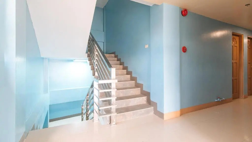 RedDoorz at Isabelita Hotel Tuguegarao City